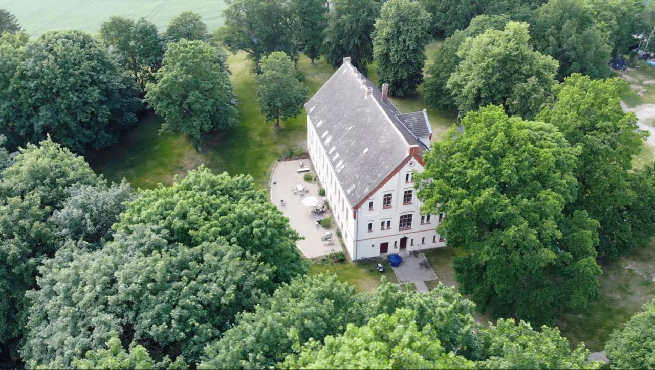 Apartament Gutshaus Zarchlin Barkhagen Zewnętrze zdjęcie
